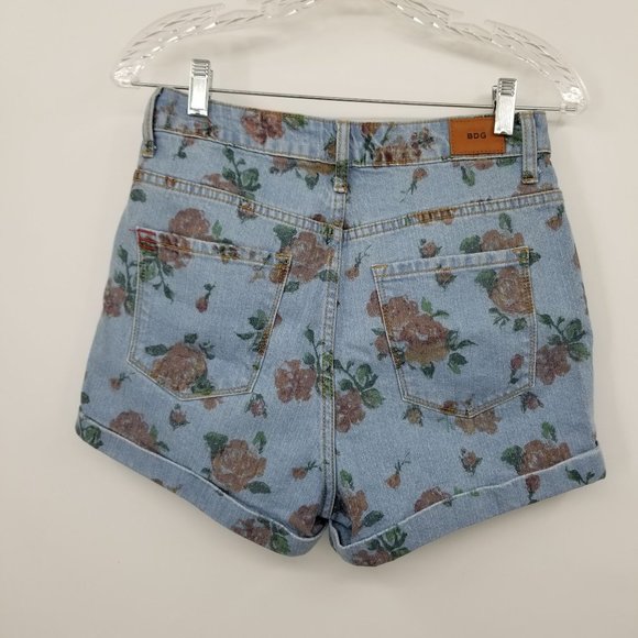BDG Super High Rise Foxy Floral Print Shorts Size 26 - Picture 2 of 8